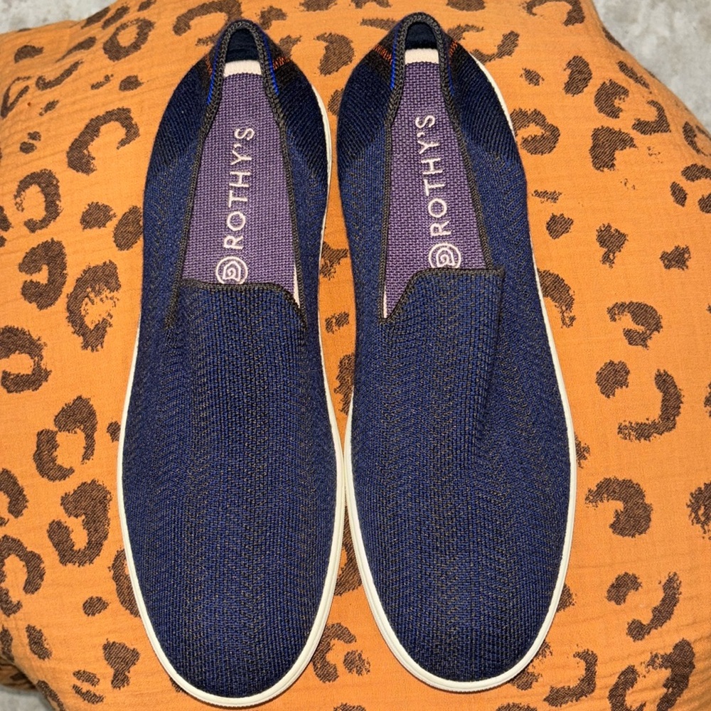 ROTHY’S SLIP ON’S